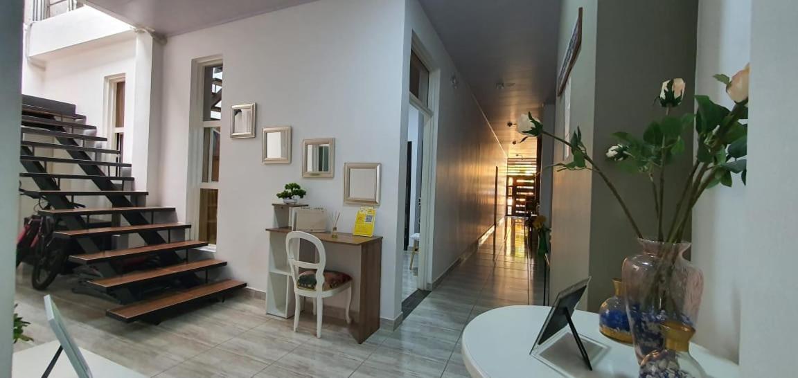 Como En Casa La Dorada Εξωτερικό φωτογραφία